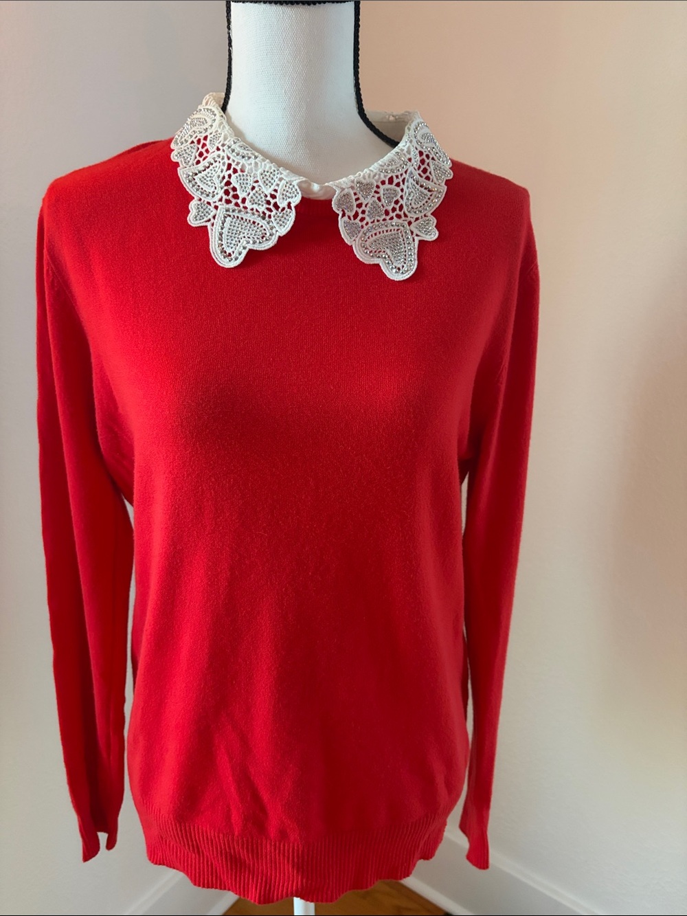 Sioni Milano Red Sweater with Embellished Heart Peter Pan Collar Large